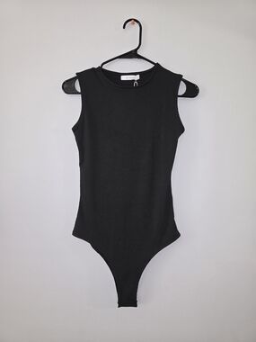 Black Sleeveless Ribbed Bodysuit